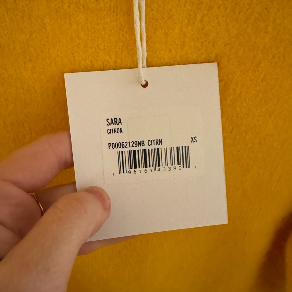 NWT- Pistola SARA SWEATER - CITRON XS - Picture 6 of 6